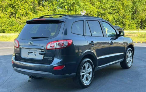 2011 Hyundai Santa Fe SE