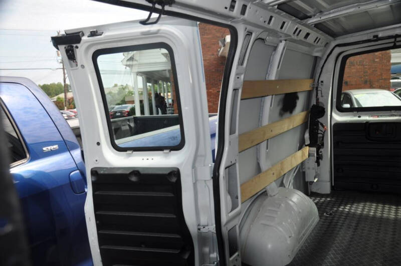 2019 GMC Savana 2500