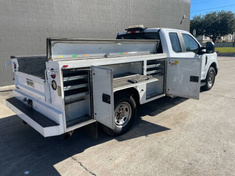 2017 Ford F-250 Super Duty for sale at National Auto Group in Houston TX