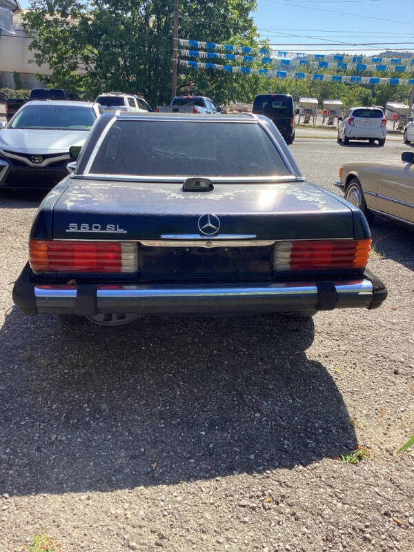 1986 Mercedes-Benz 560SL