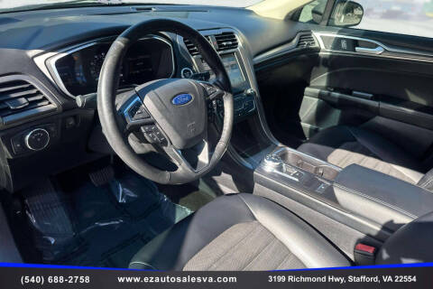 2017 Ford Fusion SE