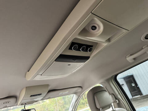 2012 Chrysler Town and Country Touring