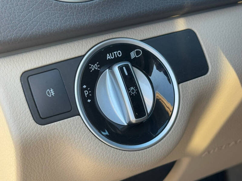 2013 Mercedes-Benz C-Class C 250 Luxury