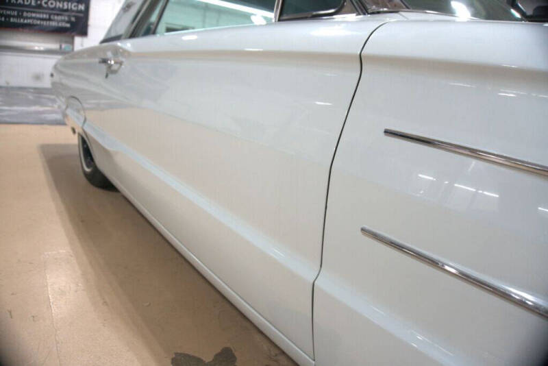 1965 Ford Thunderbird