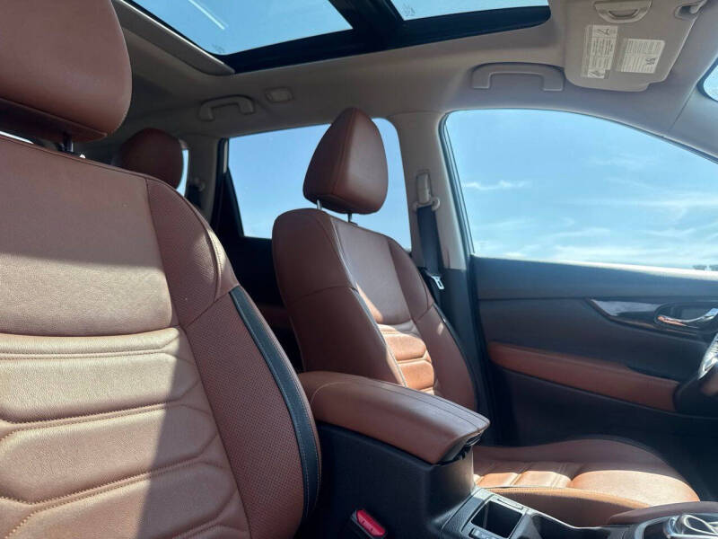 2017 Nissan Rogue