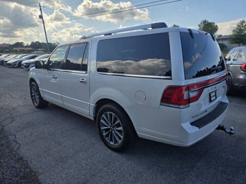 2017 Lincoln Navigator L Select