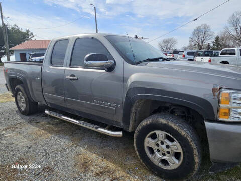 2008 Chevrolet Silverado 1500 for sale at Dealz on Wheelz in Ewing KY