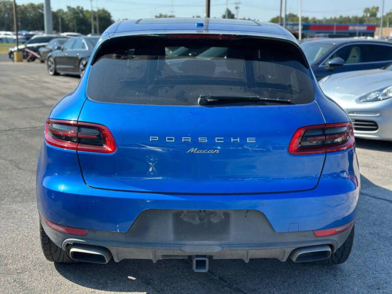 2017 Porsche Macan