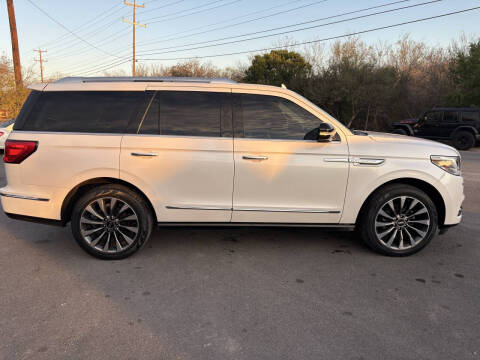 2019 Lincoln Navigator Select