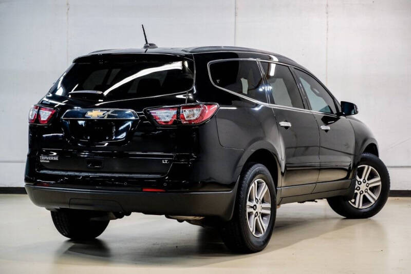 2017 Chevrolet Traverse LT