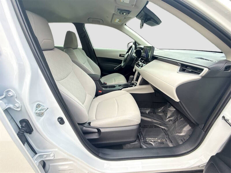 2024 Toyota Corolla Cross L