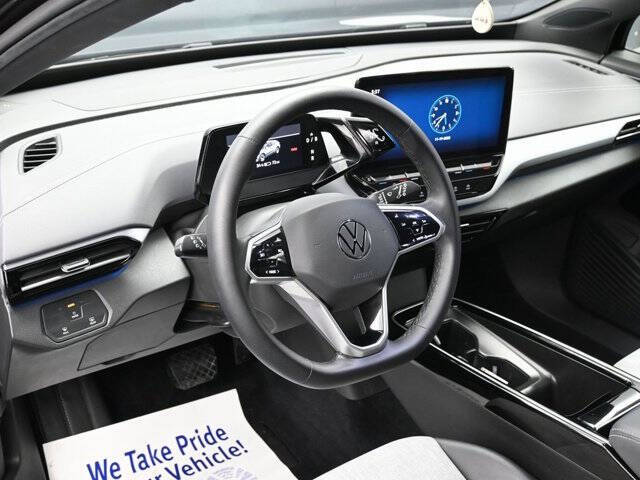 2023 Volkswagen ID.4 Pro