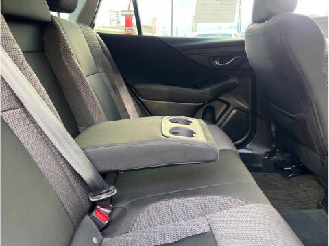 2023 Subaru Outback Premium