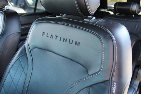 2017 Ford Explorer Platinum