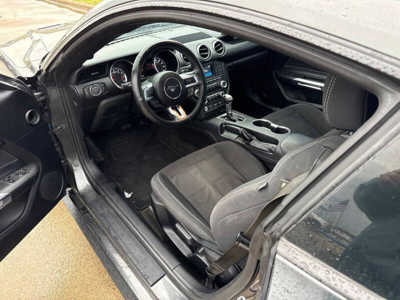 2018 Ford Mustang EcoBoost