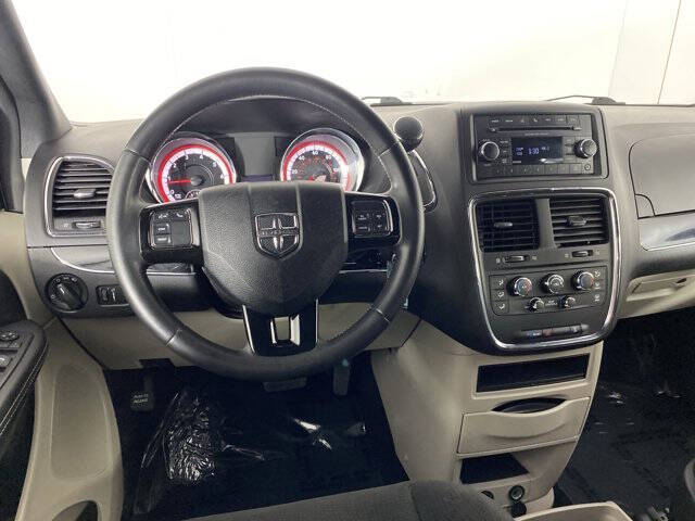 2016 Dodge Grand Caravan SE Plus