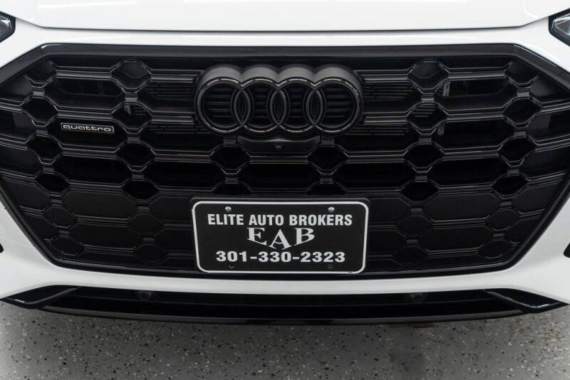 2024 Audi Q5 e quattro S line Prestg 55 TFSI