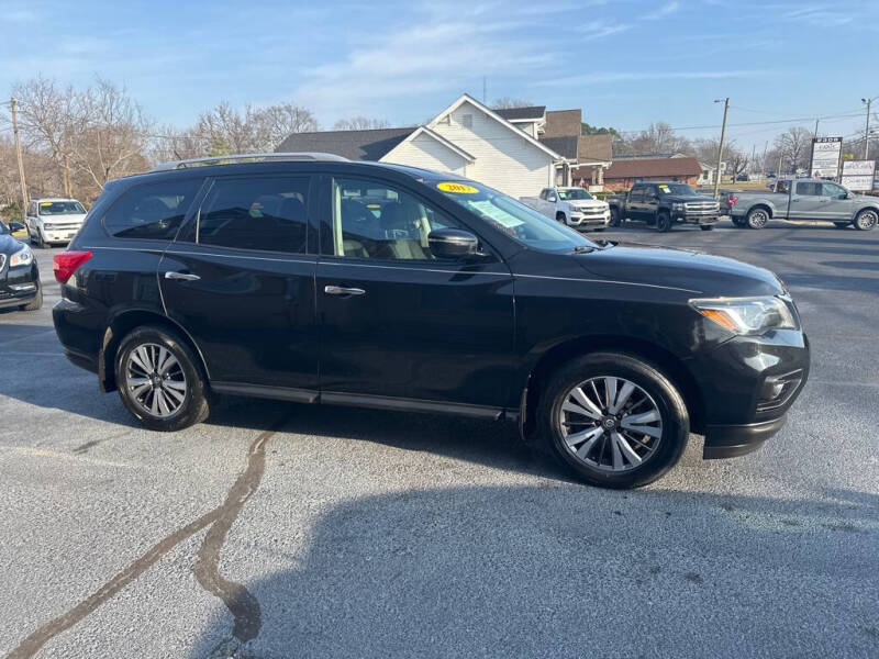 2017 Nissan Pathfinder S