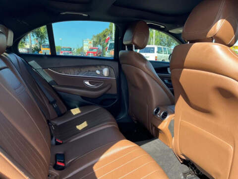 2017 Mercedes-Benz E-Class E 300 4MATIC