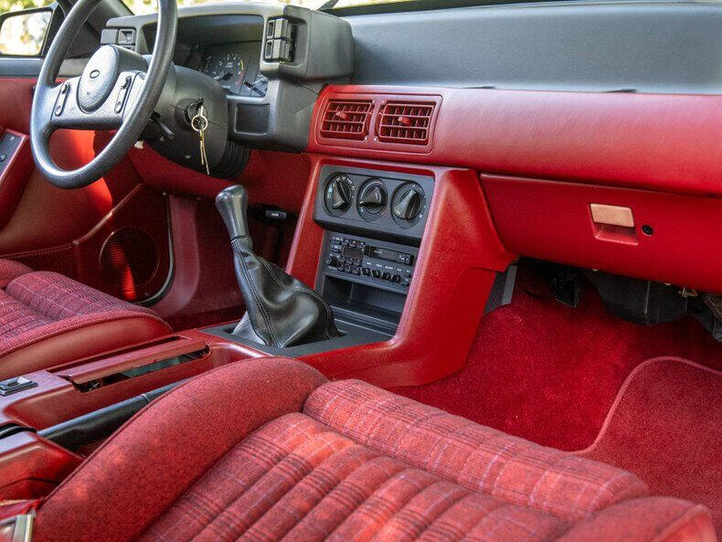 1989 Ford Mustang LX 5.0
