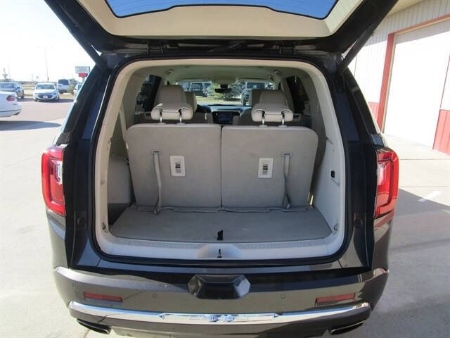 2020 GMC Acadia Denali