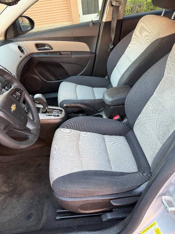 2015 Chevrolet Cruze LS Auto