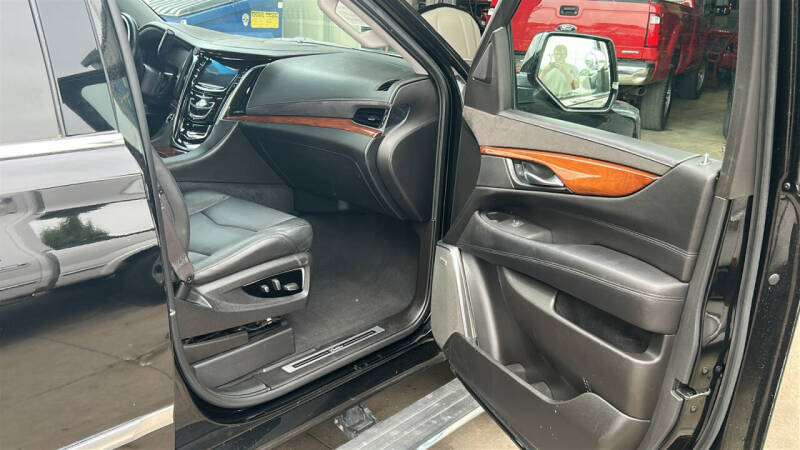 2015 Cadillac Escalade Premium
