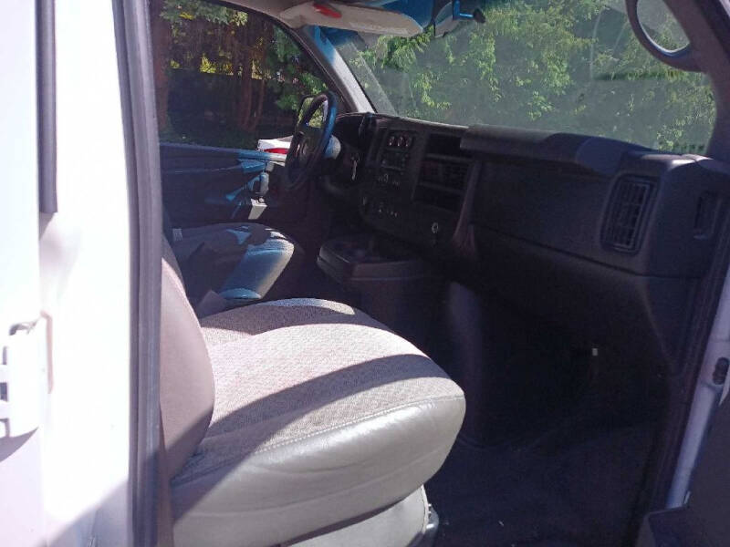 2013 Chevrolet Express LT 3500