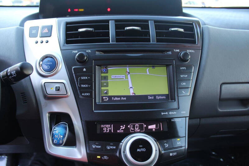 2012 Toyota Prius v Three