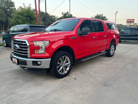 2017 Ford F-150 for sale at Azteca Auto Sales LLC in Des Moines IA