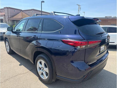2021 Toyota Highlander L