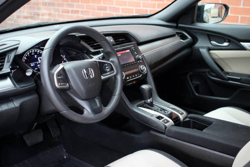 2017 Honda Civic LX-P