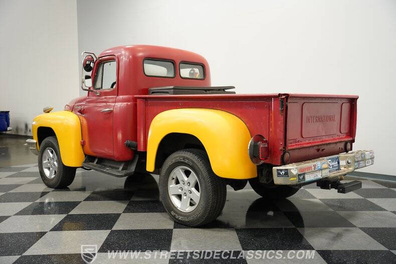 1952 International Harvester