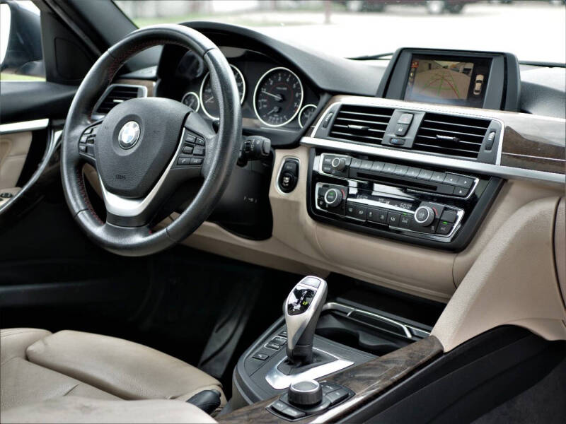 2017 BMW 3 Series 330i