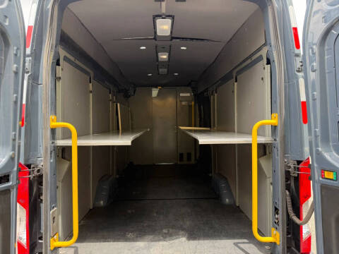 2020 Ford Transit 250