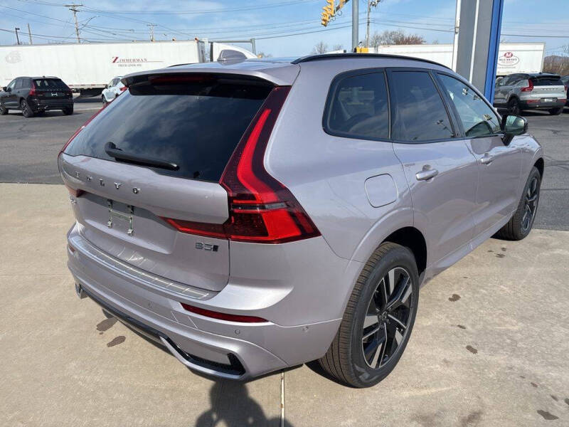 2026 Volvo XC60 B5 Plus
