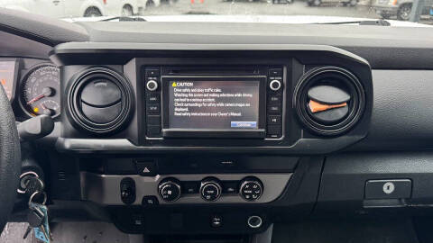 2019 Toyota Tacoma SR