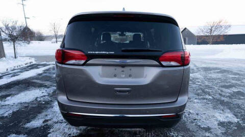 2018 Chrysler Pacifica Touring Plus