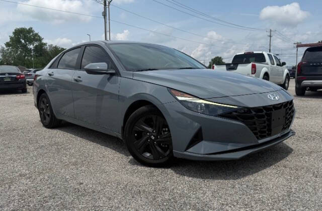 2022 Hyundai Elantra