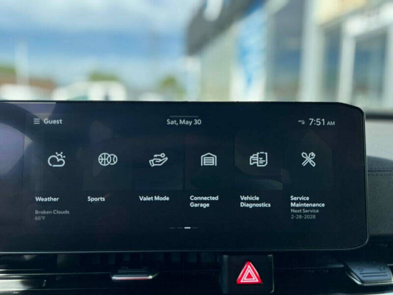 2025 Kia Carnival EX