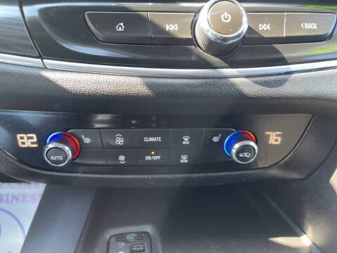 2020 Buick Enclave Essence