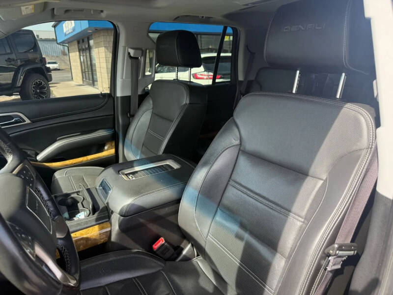 2017 GMC Yukon Denali