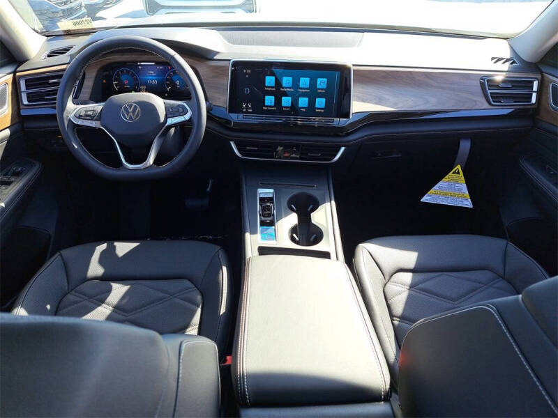 2026 Volkswagen Atlas SE