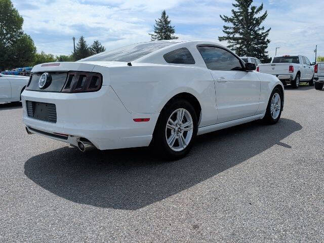 2014 Ford Mustang V6
