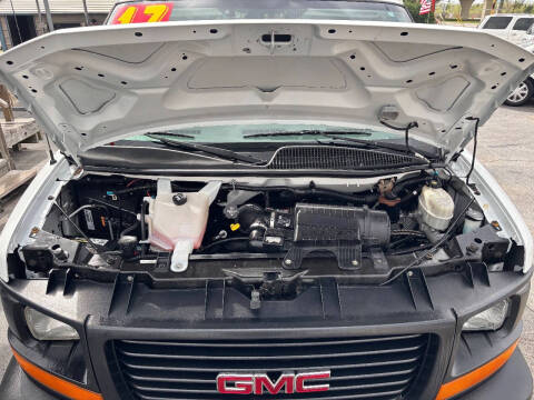 2017 GMC Savana 2500