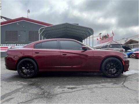 2019 Dodge Charger for sale at USED CARS FRESNO in Clovis CA