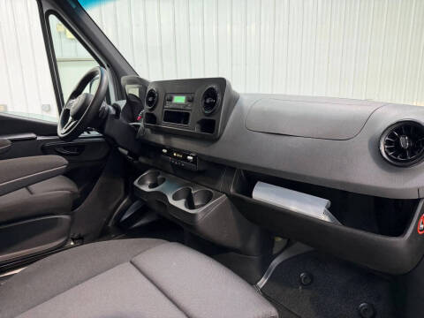 2021 Freightliner Sprinter 2500