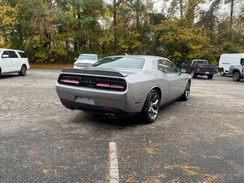 2016 Dodge Challenger SXT