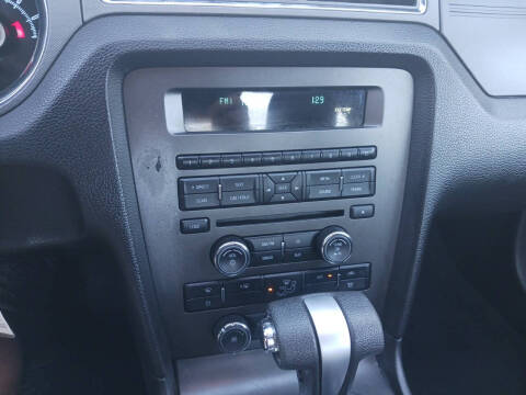 2010 Ford Mustang V6