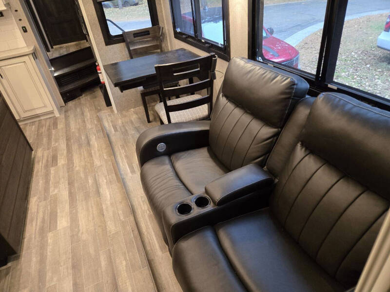 2021 Jayco North Point